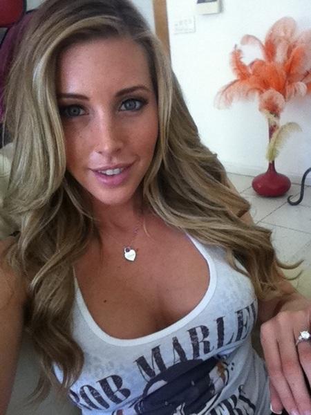 carlos hodge recommends samantha saint face pic