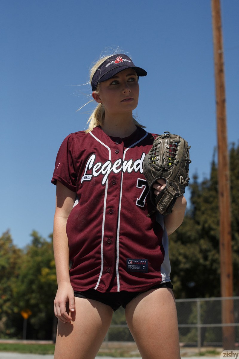 amanda lainhart recommends Porn Softball