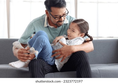 brendan abraham recommends daughter sitting on daddys lap pic