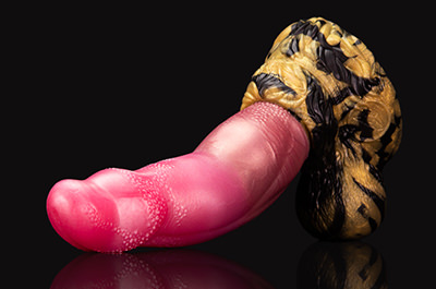 Bad Dragon Pegging want cock