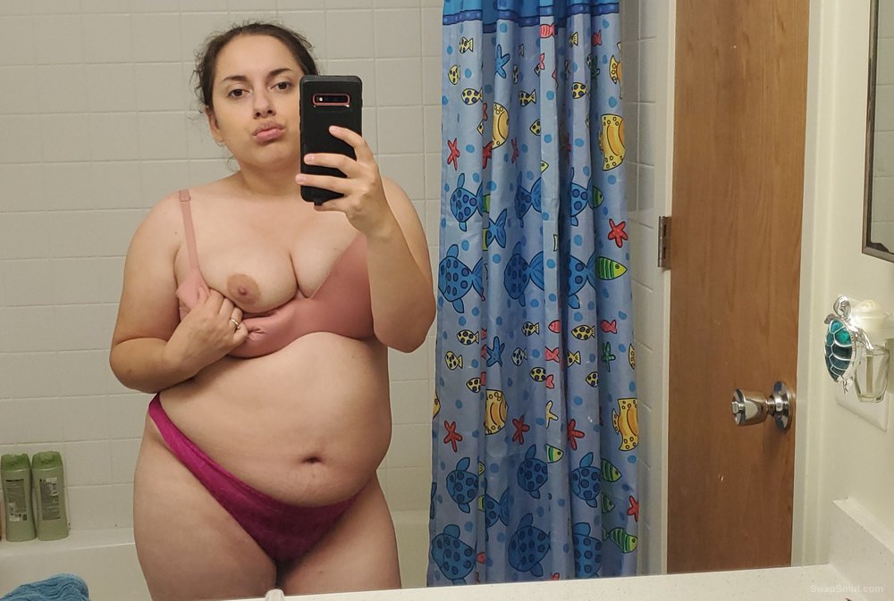 carlos e medrano recommends bbw naked selfie pic