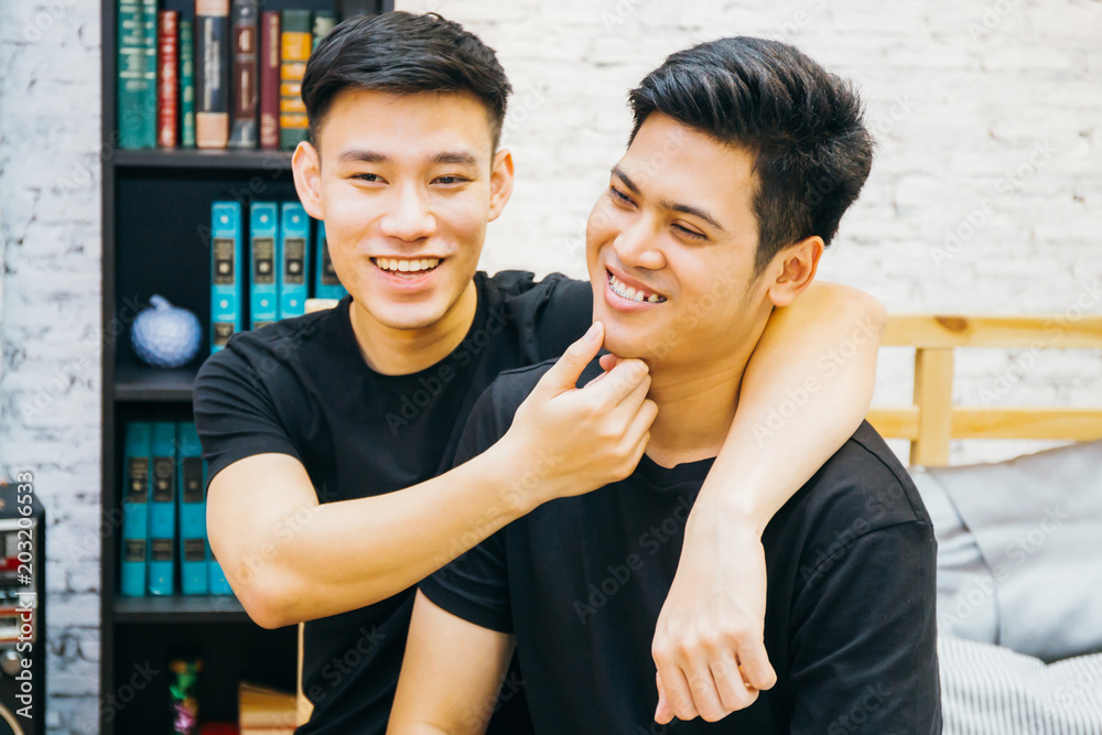 dino leblanc recommends sexo gay asian pic