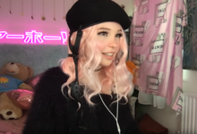 Belle Delphine Lesks ahegao face