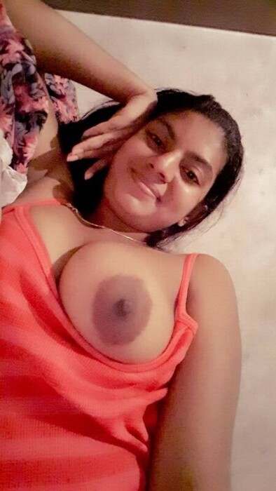 catherine nicola recommends Big Boobs Nude Selfie