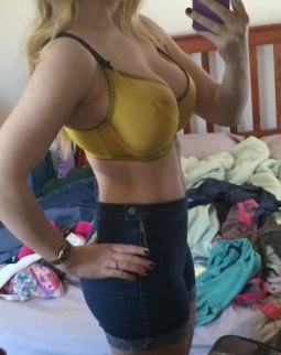 big tits crop top