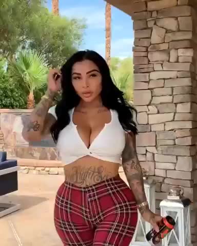 bianca caraballo recommends britanya razavi onlyfans pic