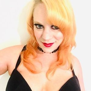 devin eppler recommends busty geek pic