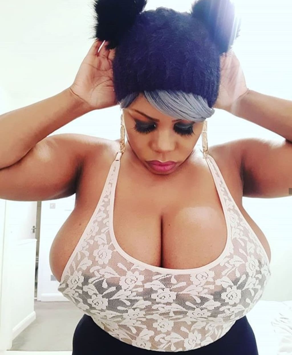 massive natural black tits