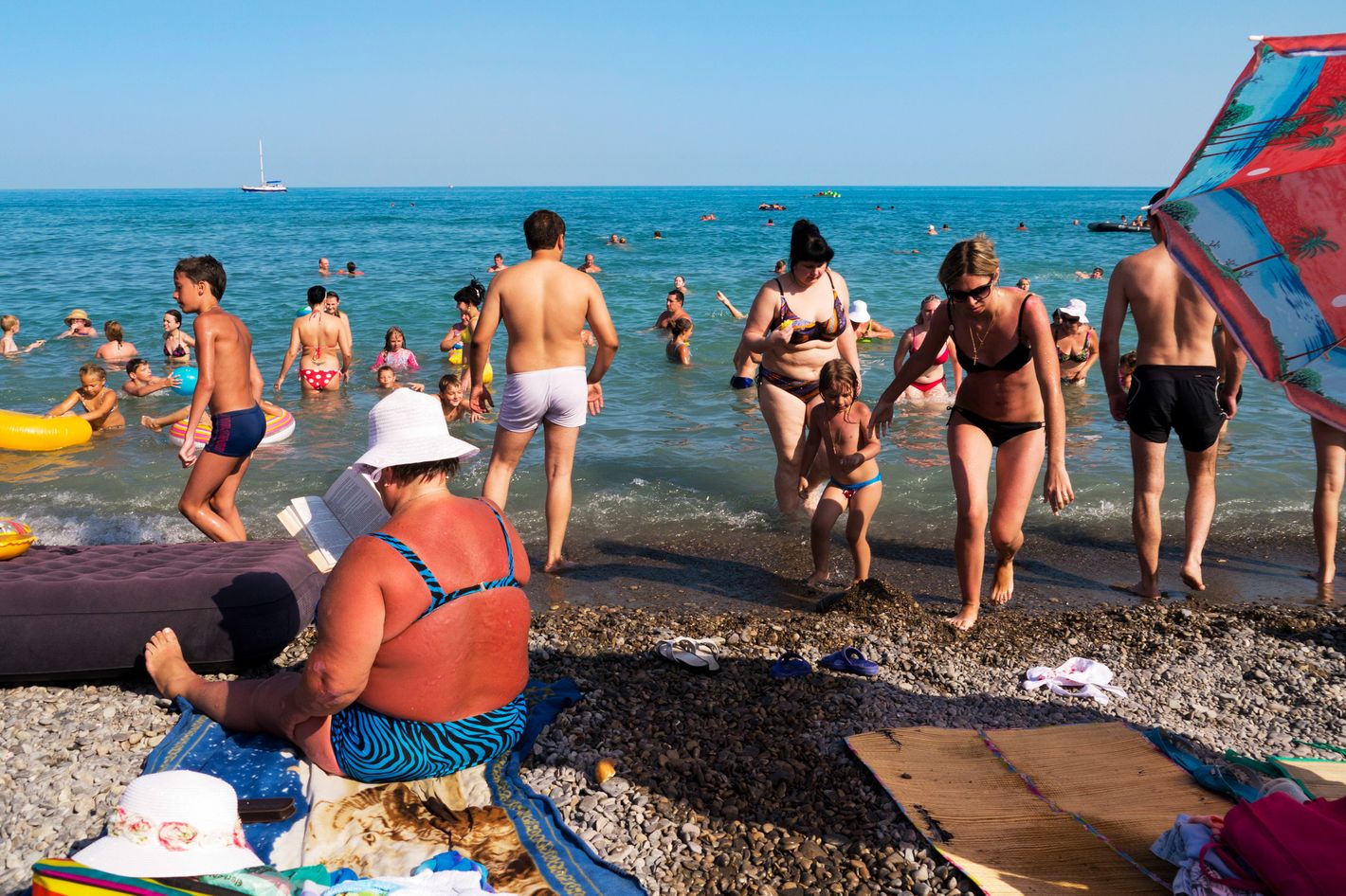 corinna sanchez add crimea nude beach photo