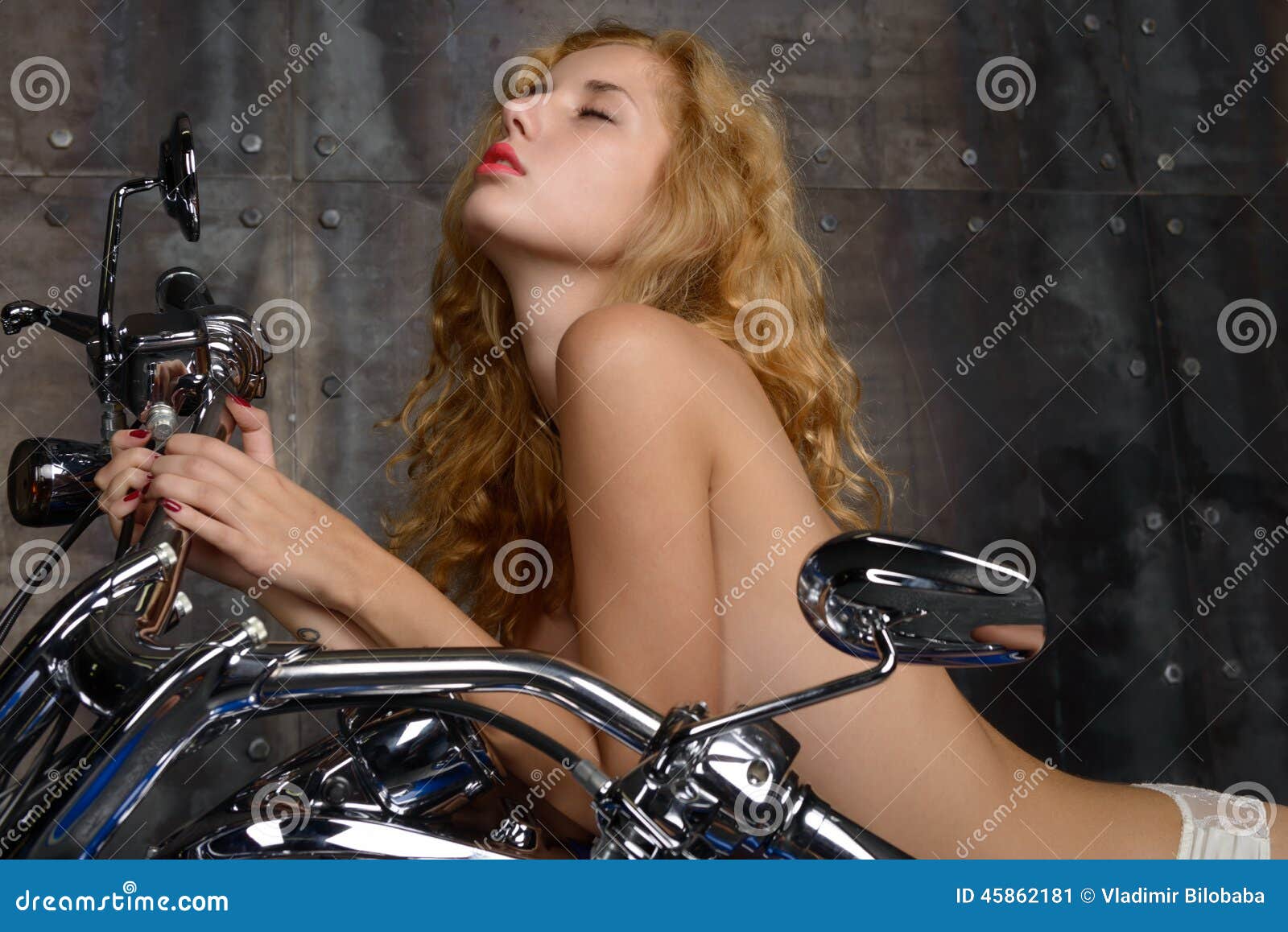 andrew mallinger recommends nude babes and motorcycles pic