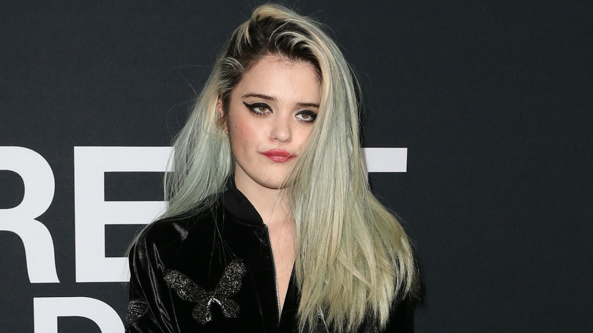 colin wenzel recommends Sky Ferreira Nude