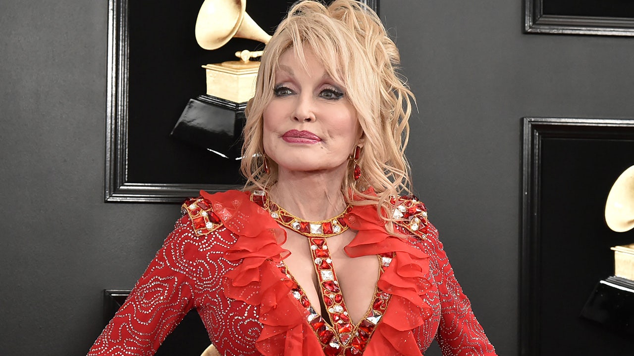 chiang chun wei recommends dolly parton leaked pic