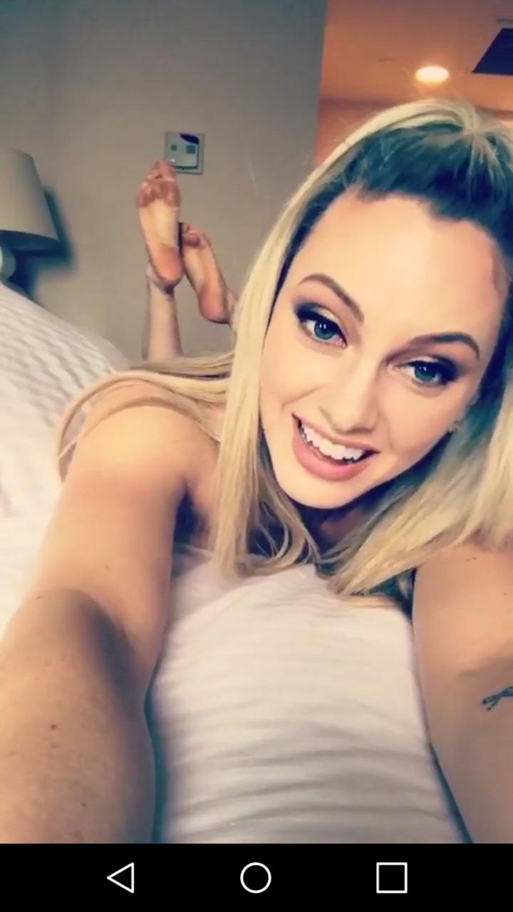 deanna pacione add photo nicole arbour tits