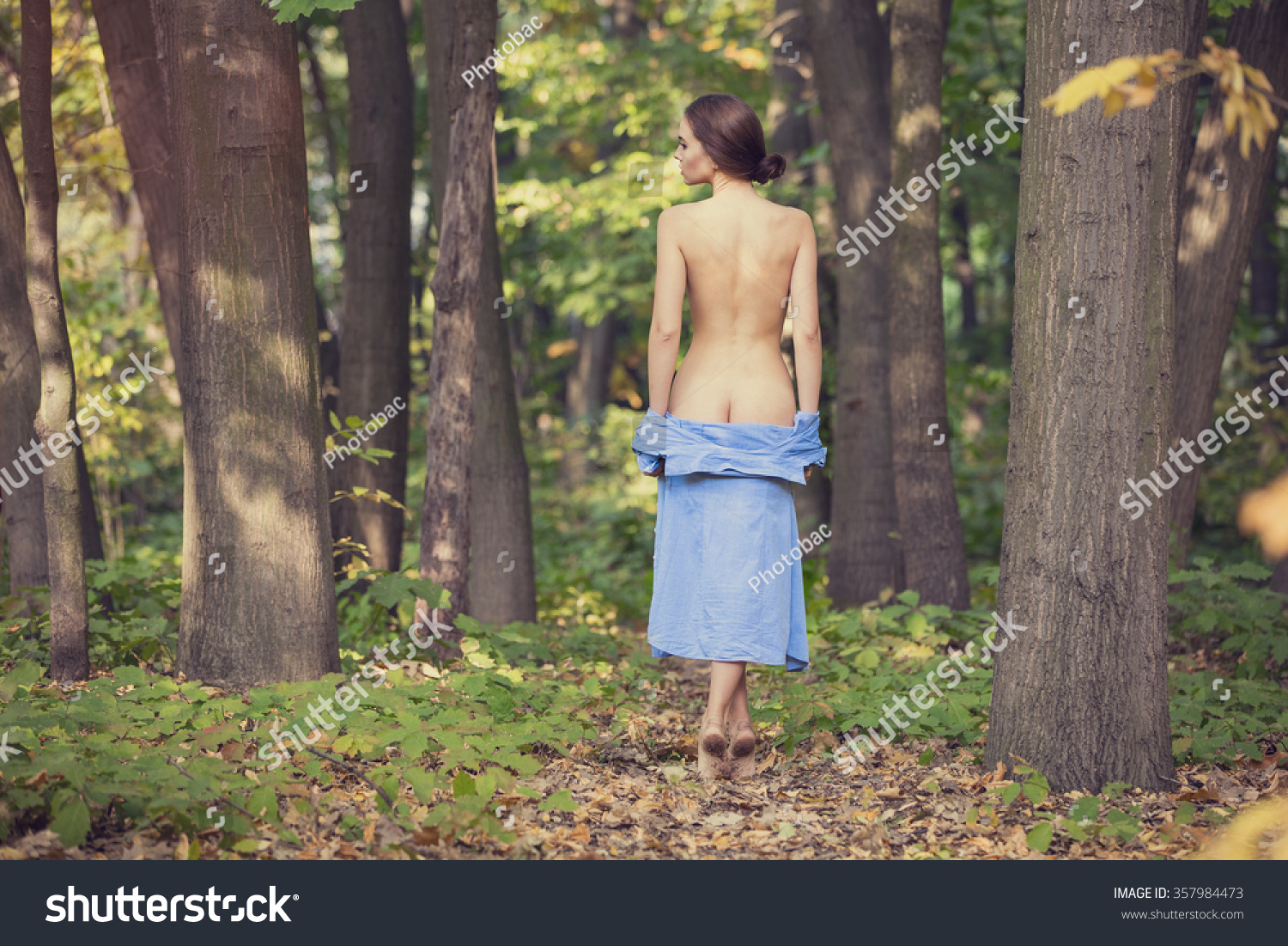 Best of Naked women in forest