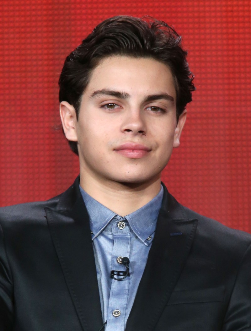 chand ratan rathi add photo jake t austin dui