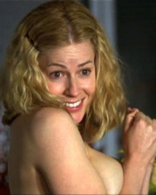 chloe maynard recommends Elisabeth Shue Boobs