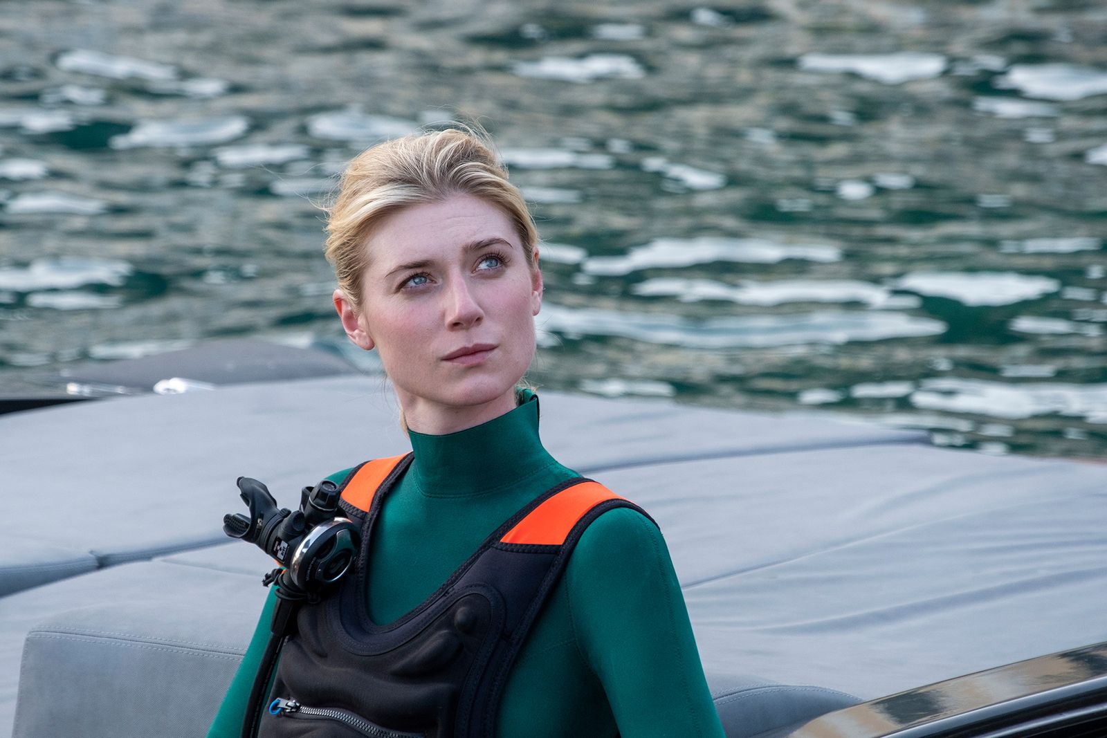 brittanie chambers share elizabeth debicki bikini photos