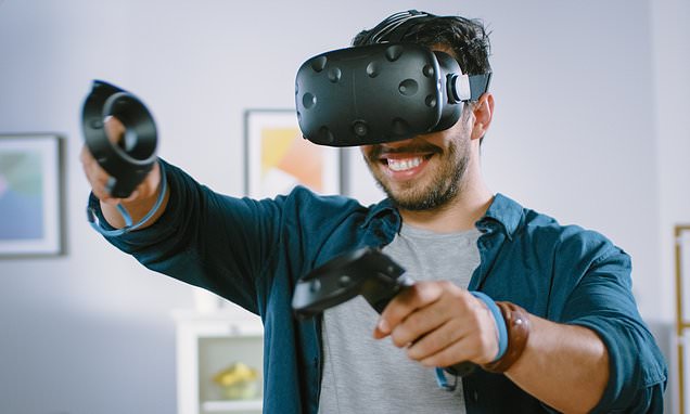 Virtual Reality Threesome in bed