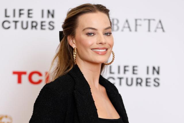 bradley yoder recommends wolf of wall street margot robbie nude pic