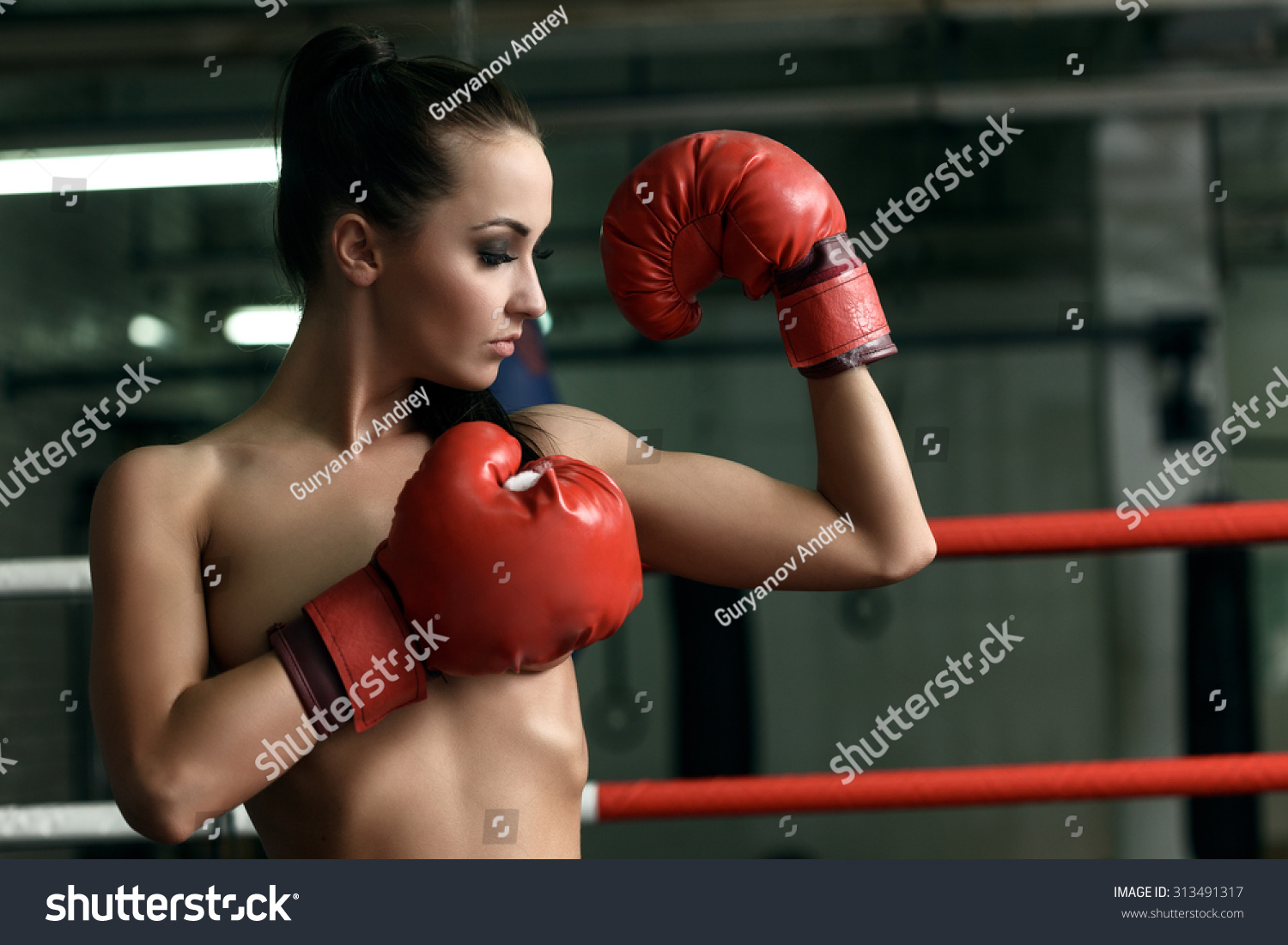 afeez tunde recommends Female Nude Boxing