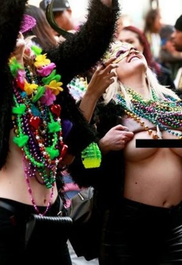 dan osipov recommends Flashing Boobs At Mardi Gras