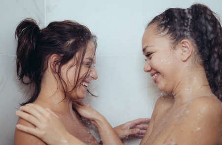 chauncey winn add group lesbian shower photo