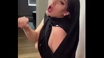 aundrea green recommends hijabi deepthroat pic