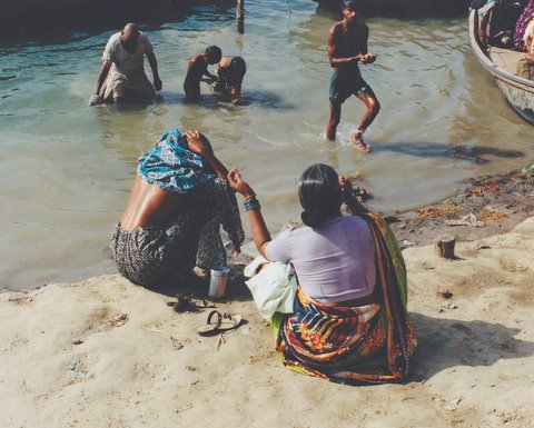 binh phan thanh recommends indian bathing spy cam pic