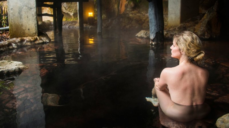 barbra lewis recommends Japanese Hot Springs Nude