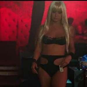 Jennifer Aniston Sexy Lingerie a atv