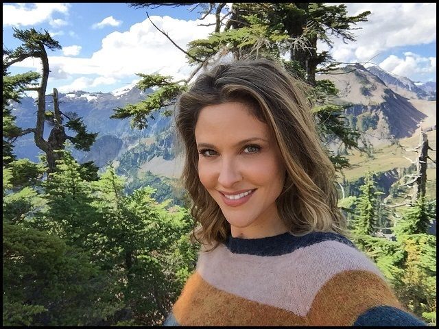 christopher hoerl recommends jill wagner boobs pic