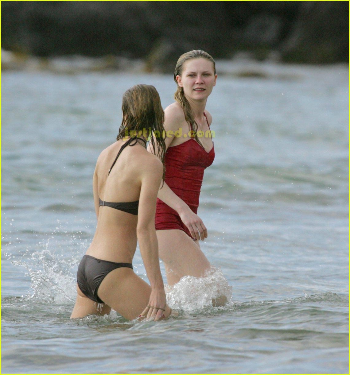 brittney jamieson recommends kirsten dunst bikini pic