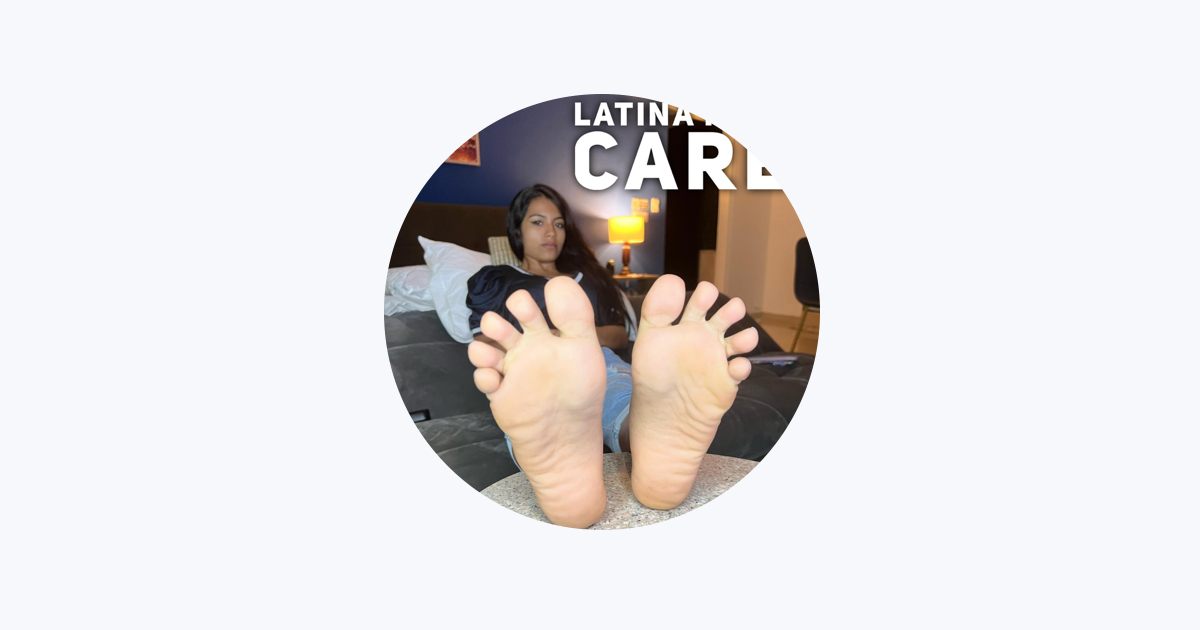 latina feet footjob