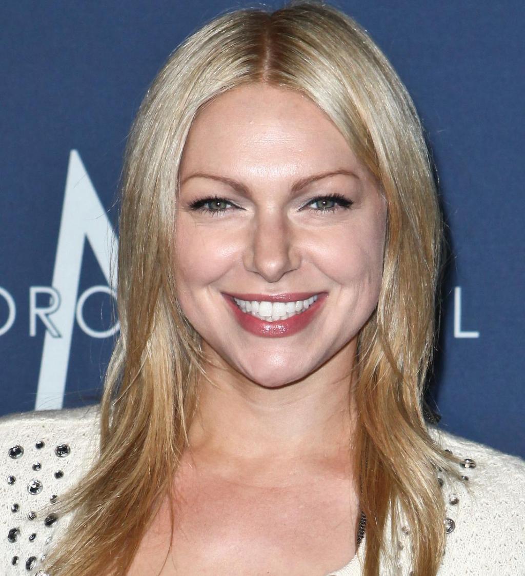 dianne belanger share laura prepon blonde photos