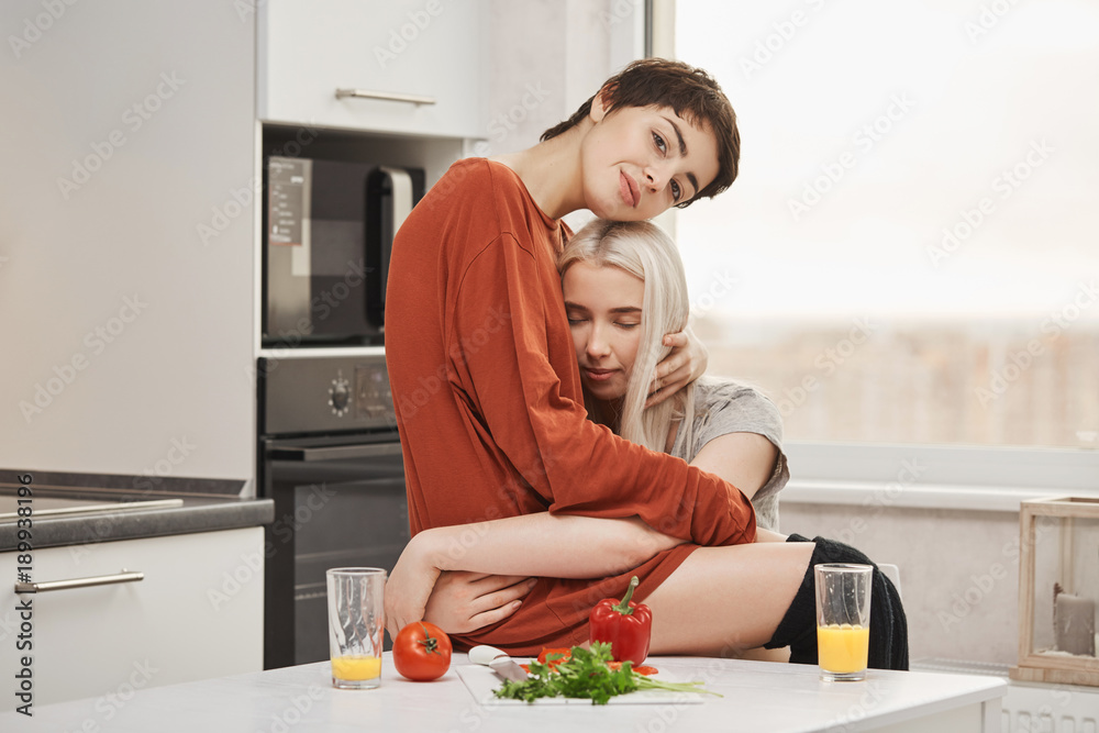 christian atkin add lesbians in the kitchen porn photo