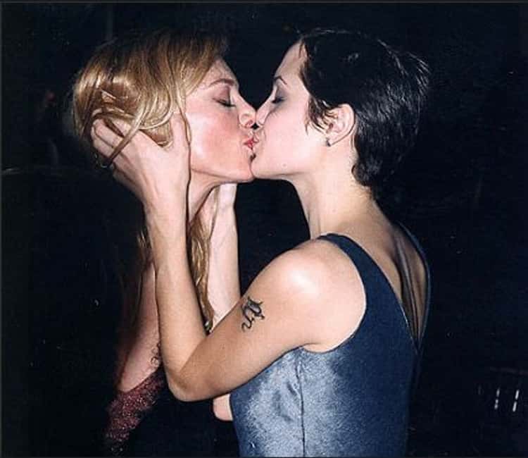 david keas recommends lesbians making out videos pic