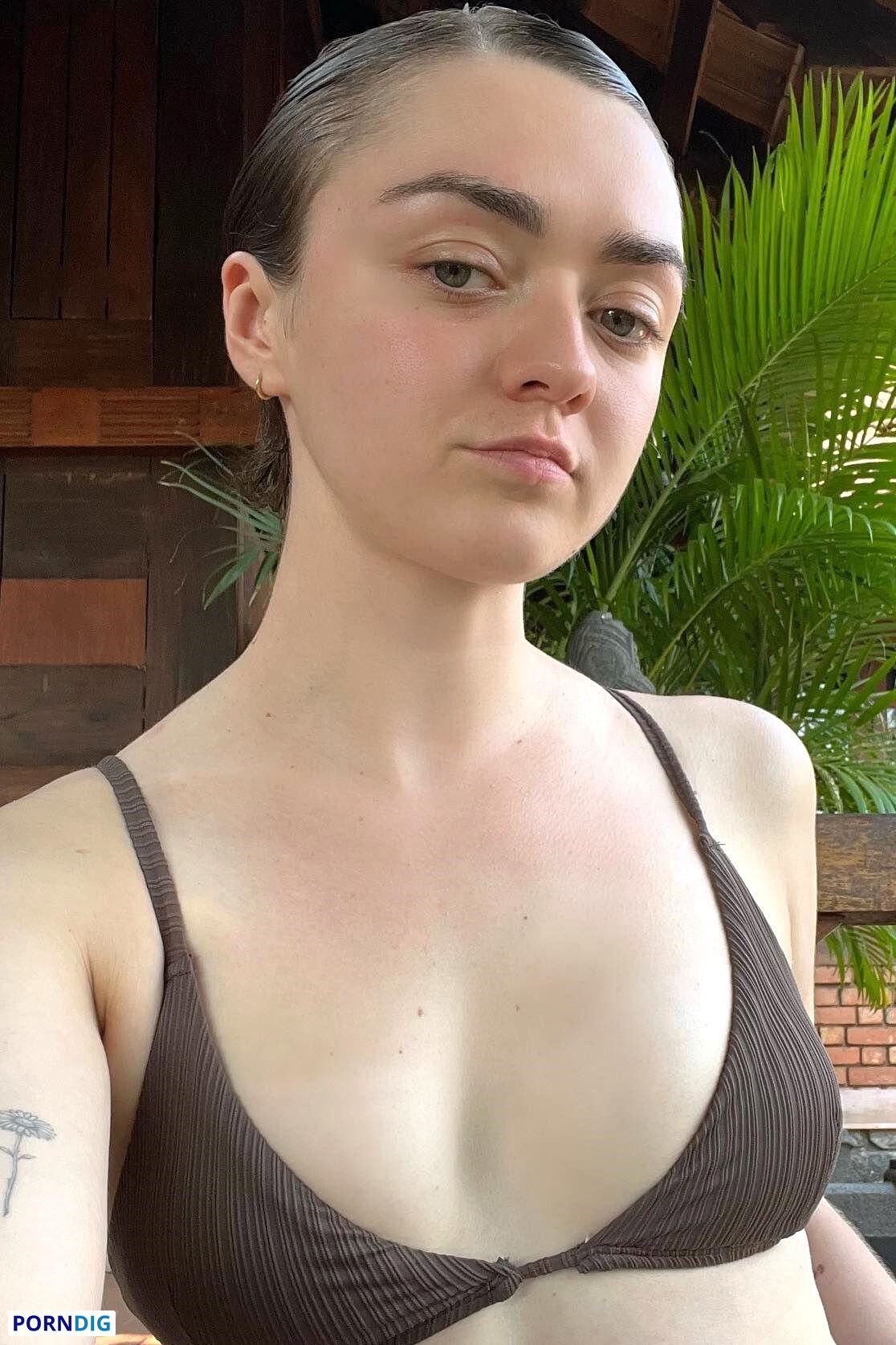 aric mack add photo maisie williams leak nude