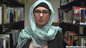 dewajudi judi recommends mia khalifa porn library pic