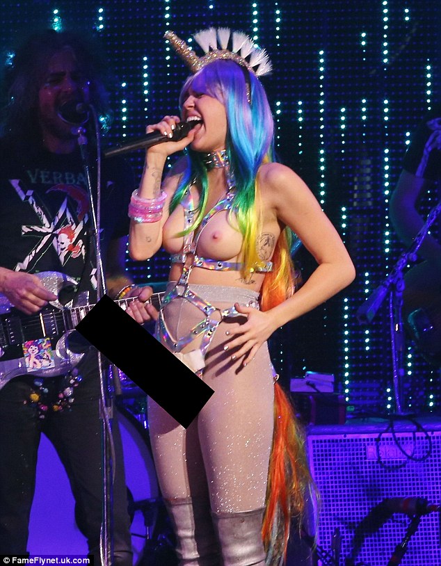 abhijeet chakravarty recommends miley cyrus nude on stage pic