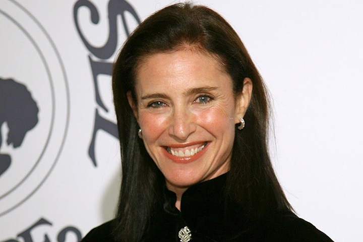 amador beltran share mimi rogers cup size photos