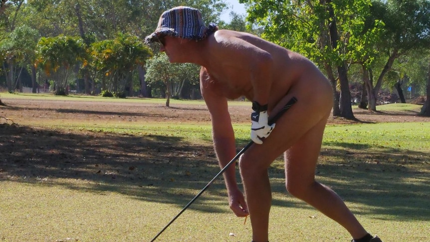 caroline faria recommends naked playing golf pic