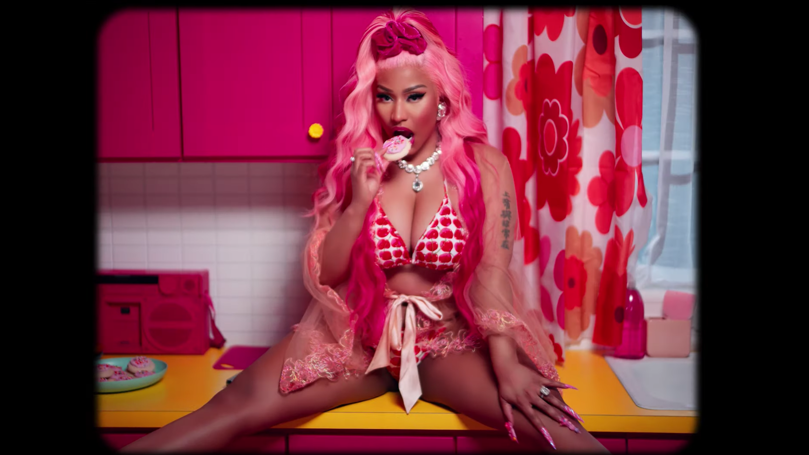 Nicki Manaj Porn feel special