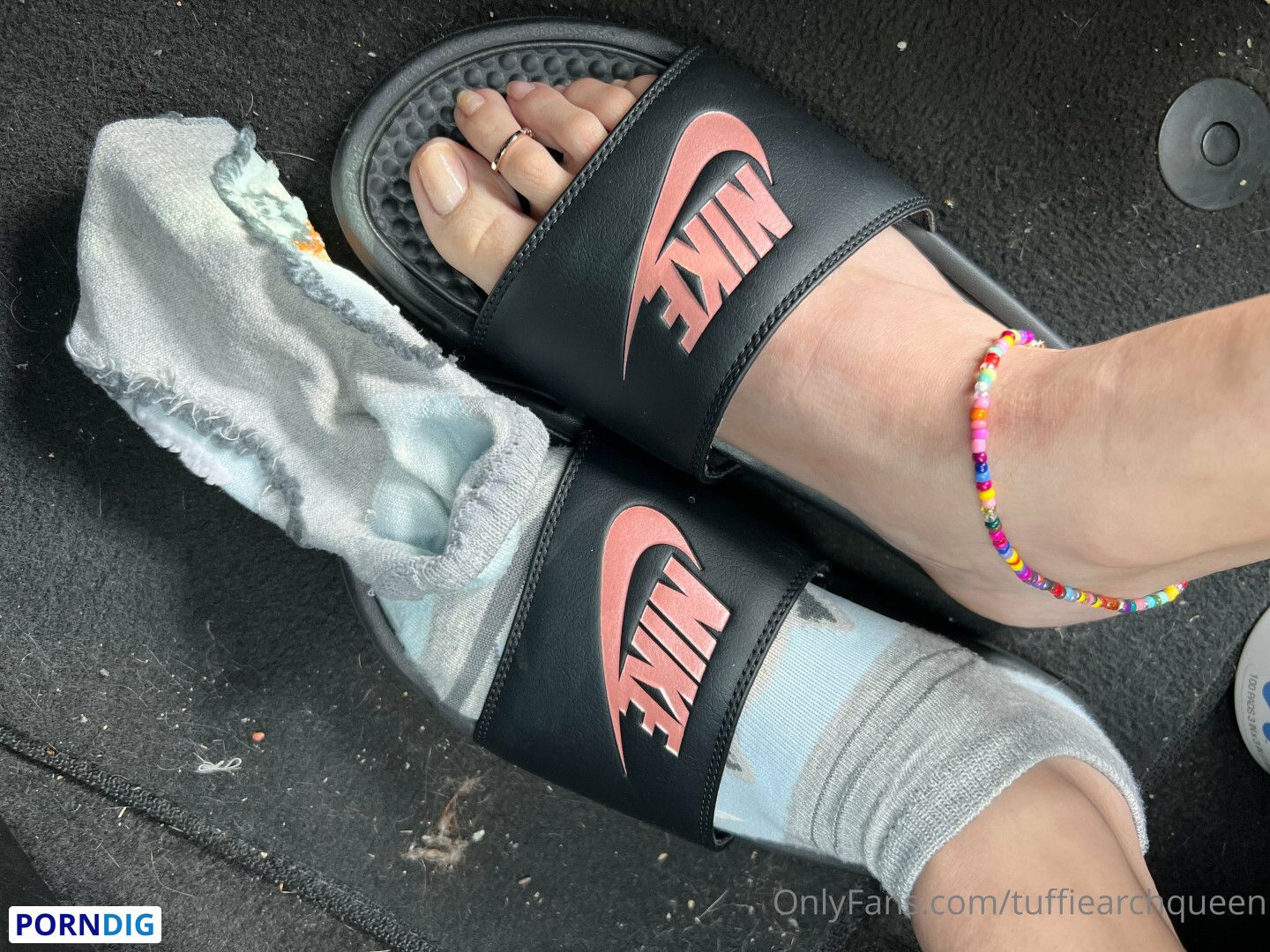 bogdan diaconu recommends nike slides porn pic