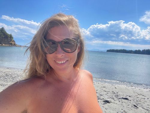 anne lowell recommends Nude Beach Tubes