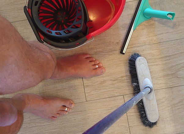 anthony porretta add nude house cleaning photo