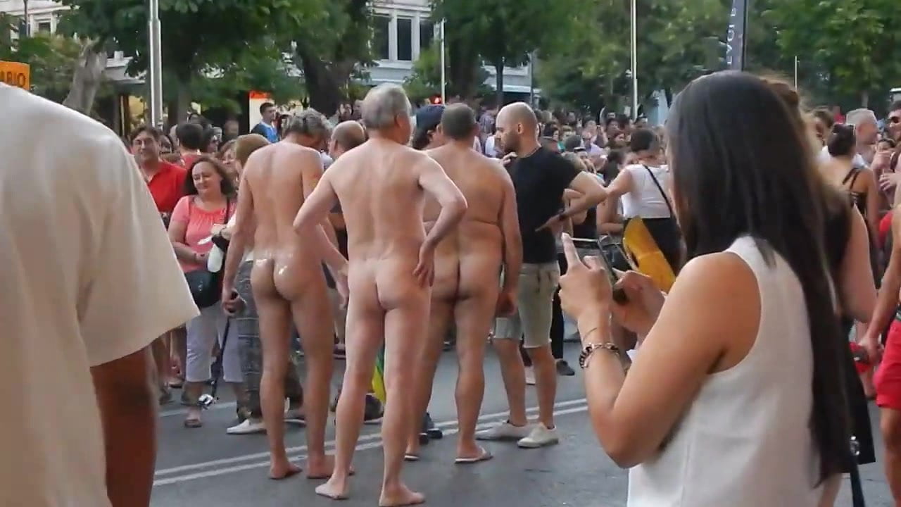 nude man in public