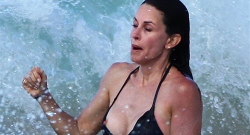 Nude Pics Of Courteney Cox ski instructor