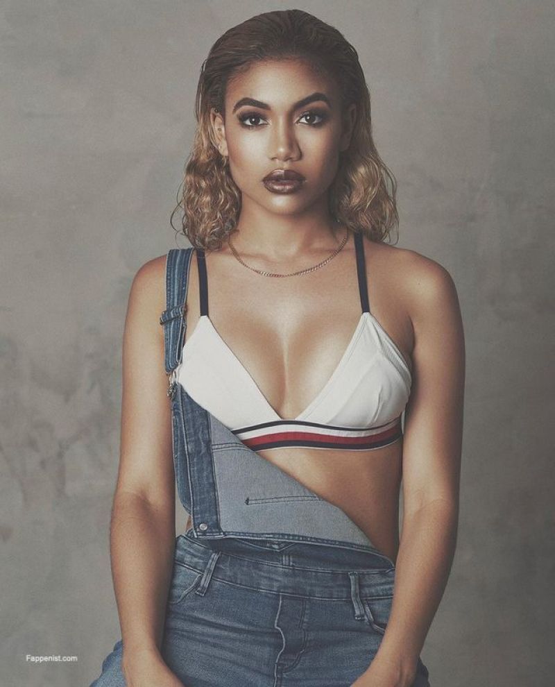 babu simon recommends Paige Hurd Naked