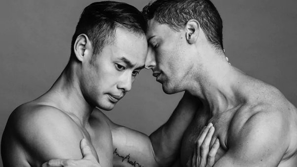 dominique simoneau share sexo gay asian photos