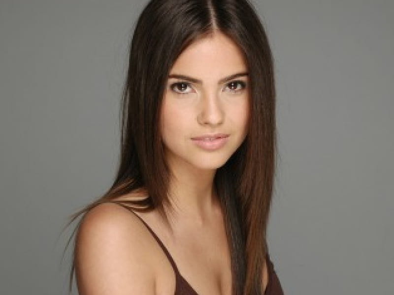 charles frankel share shelley hennig sexy photos